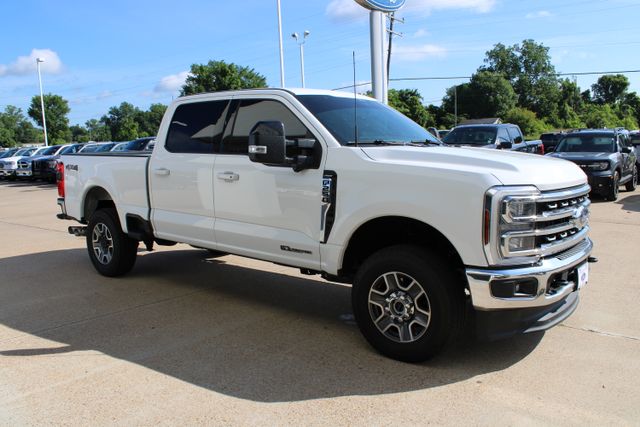 2024 Ford F-250 Super Duty Lariat Crew Cab 4WD