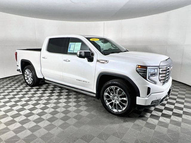 White Frost Tricoat 2023 GMC Sierra 1500 Pickup Truck Four-Wheel Drive Automatic