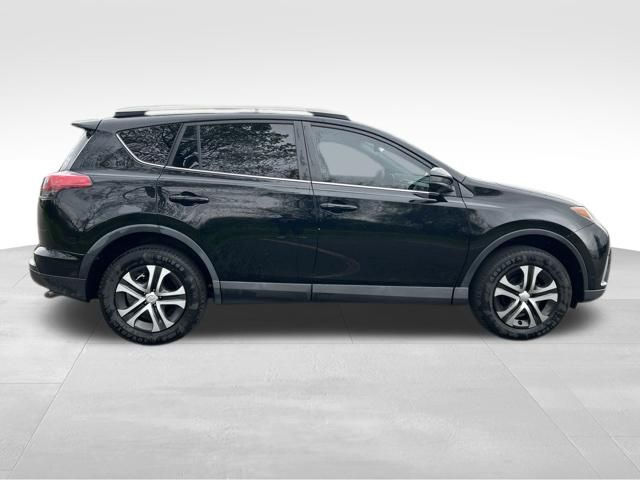 used 2018 Toyota RAV4 car