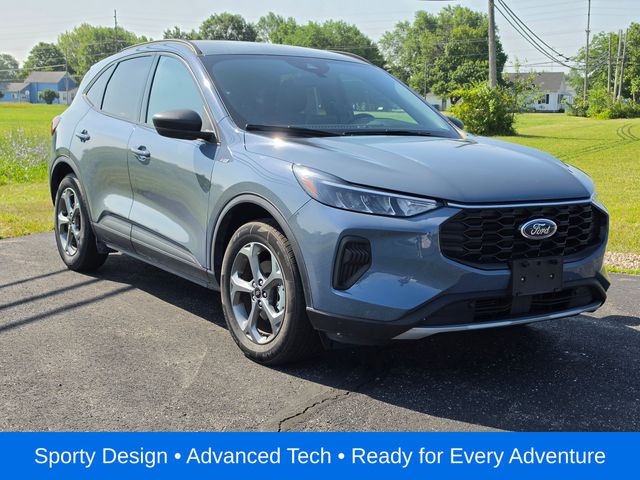 Vapor Blue 2025 Ford Escape SUV / Crossover Front-Wheel Drive 8-Speed Automatic