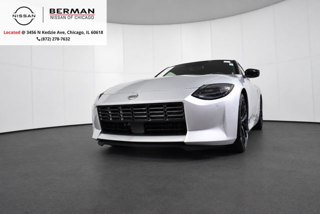 2024 Nissan Z Plata (Brilliant Silver/Super Black) Coupé Tracción trasera 6 velocidades Manual