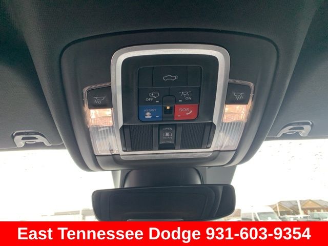 2022 RAM 1500 Laramie photo