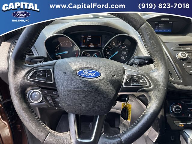 Used 2017 Red Ford SE image 25