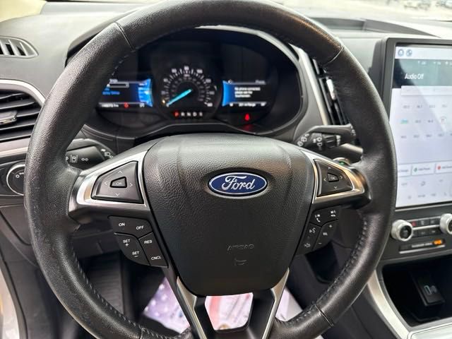 2022 Ford Edge SEL 16