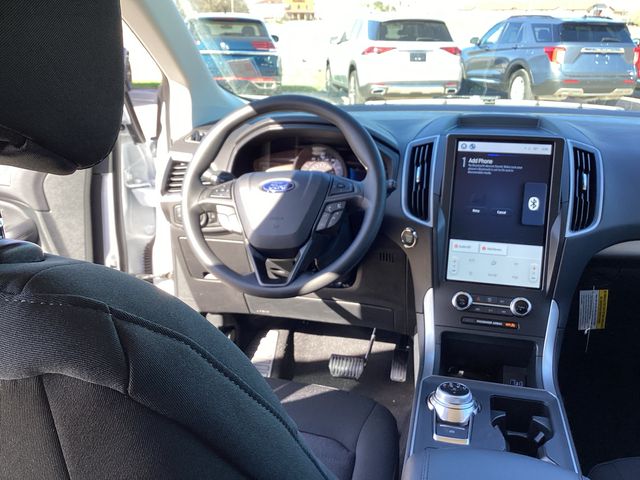 2024 Ford Edge SE 29