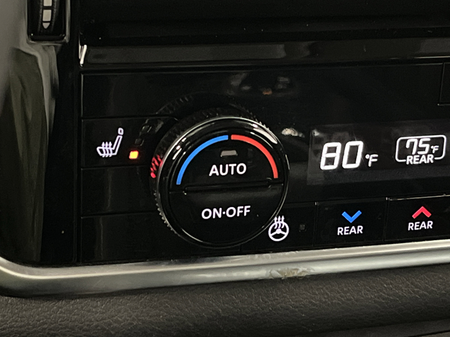 Used 2023 Gun Metallic Nissan SL image 8