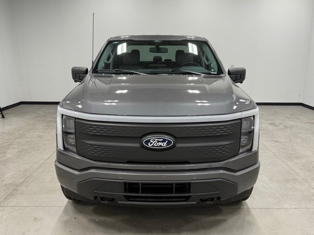 2025 Ford F-150 Lightning Flash photo