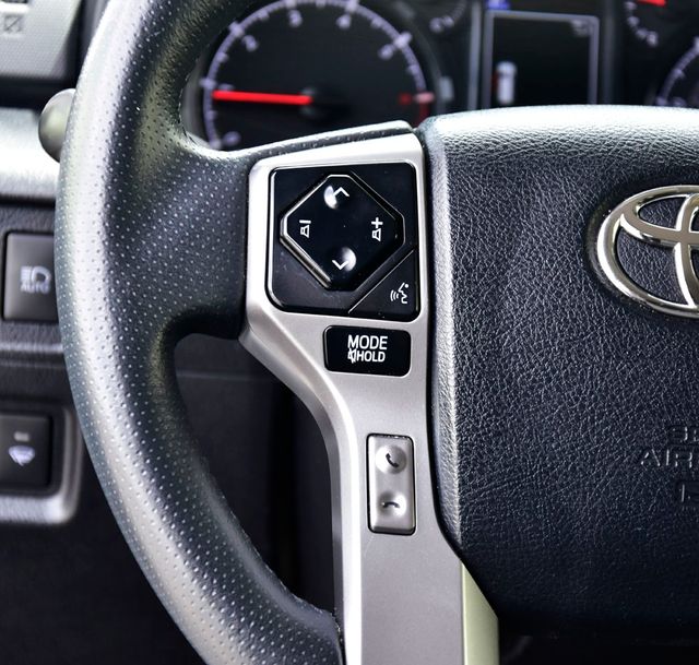 2024 Toyota 4Runner SR5 - Photo 17