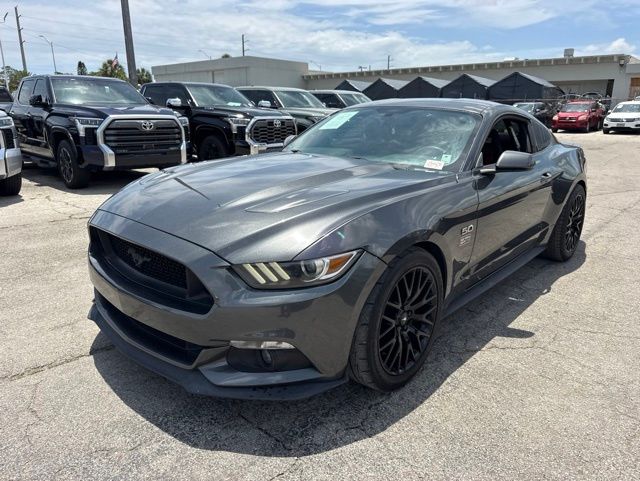 2017 Ford Mustang GT - Photo 6