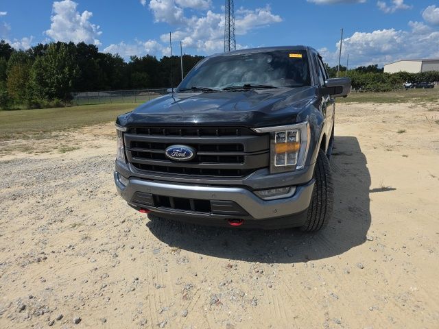 Used 2023 Carbonized Gray Metallic Ford Lariat image 11
