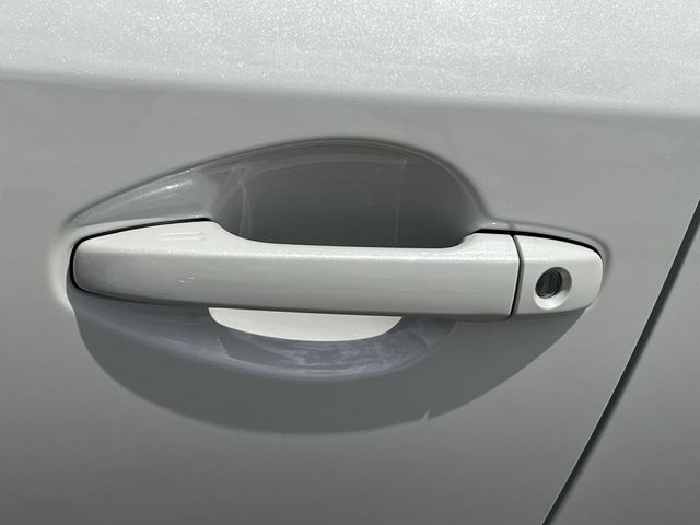 Used 2025 White Subaru Limited image 43