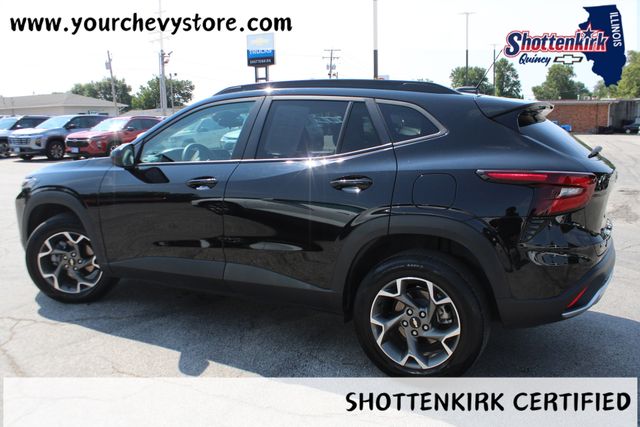 Used 2025 Chevrolet Trax SUV