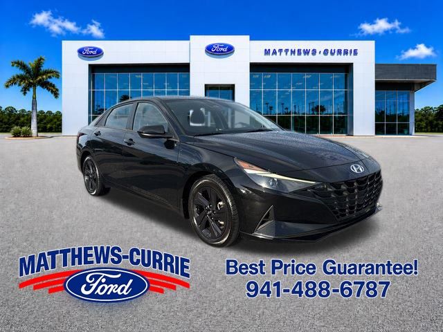 Phantom Black 2023 Hyundai Elantra Sedan Front-Wheel Drive Continuously Variable Transmission