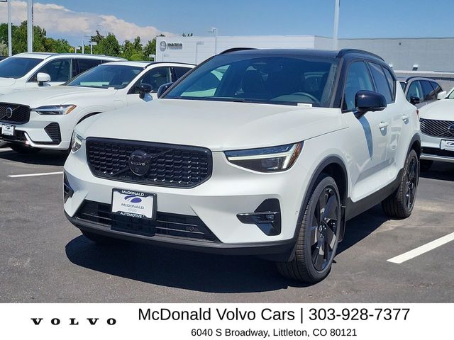 Crystal White 2026 Volvo XC40 SUV / Crossover All-Wheel Drive Automatic