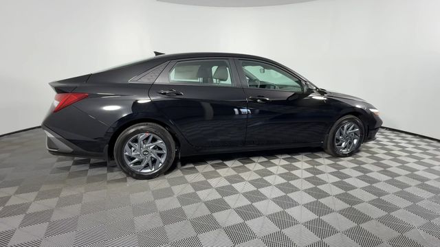 New 2025 Hyundai Elantra Hybrid For Sale in Indianapolis, IN
