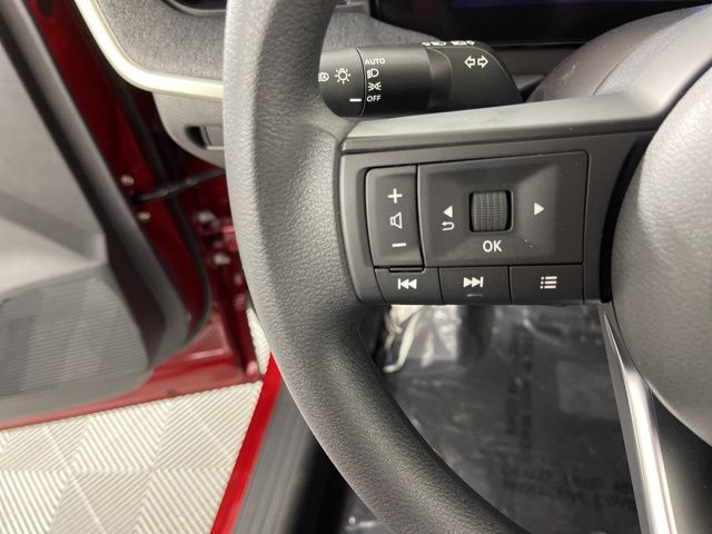 2025 Scarlet Ember Tintcoat/Super Black Nissan Kicks SV FWD SUV