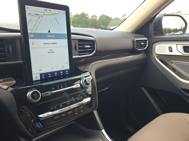 2023 Ford Explorer Limited:B02486