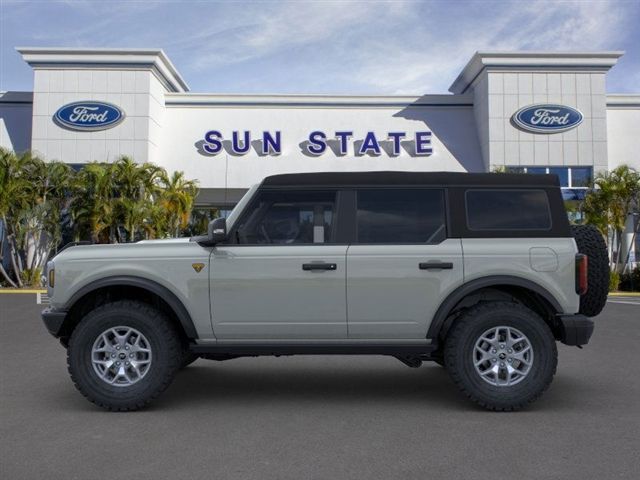 2024 Ford Bronco Badlands photo