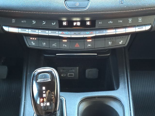 2020 Cadillac XT4 Premium Luxury:167340A