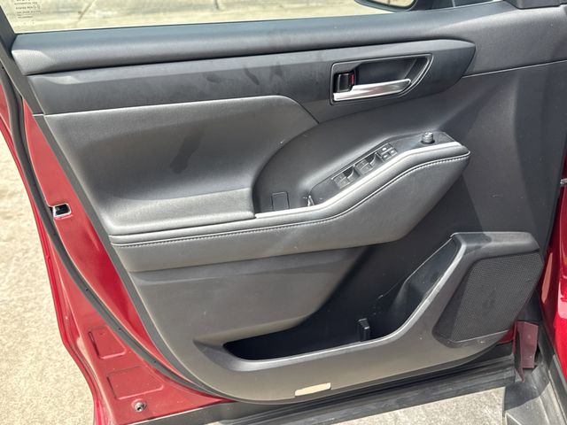 2021 Toyota Highlander XLE Red at Don McGill Toyota