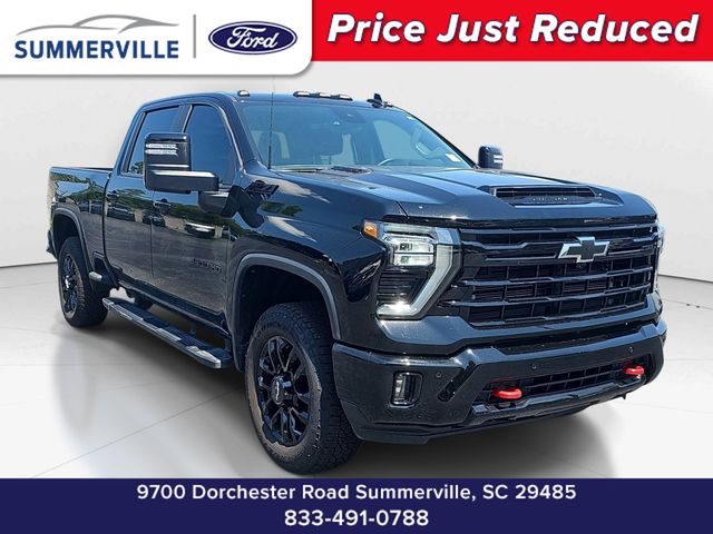Black 2026 Chevrolet Silverado 2500HD Pickup Truck Four-Wheel Drive Automatic
