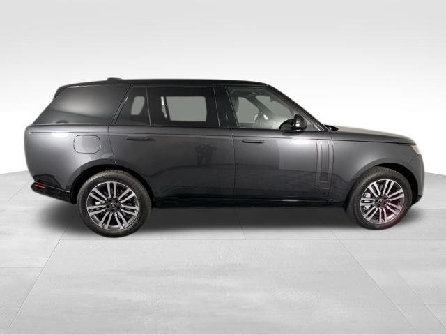 2024 Land Rover Range Rover SE 8