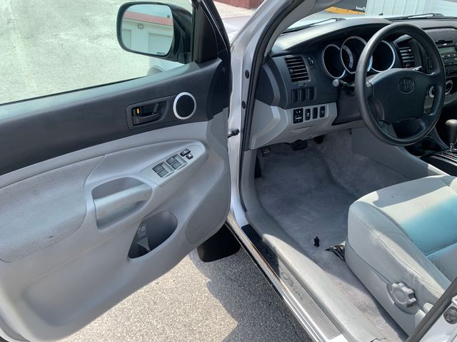 Used 2011 Toyota Tacoma Truck