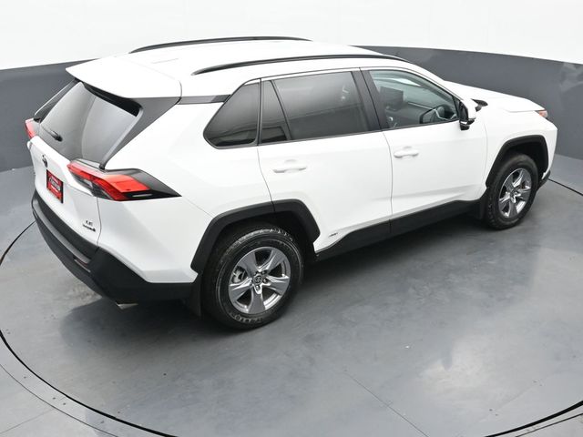 2022 Toyota RAV4 Hybrid LE 43