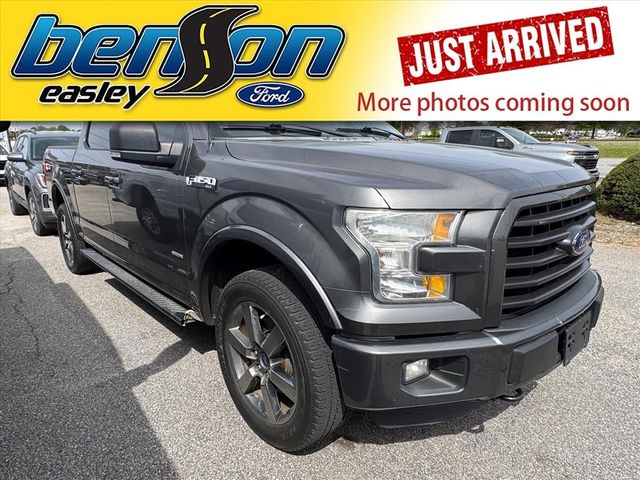 Gray (Magnetic) 2016 Ford F-150 XLT SuperCrew 4WD Pickup Truck Four-Wheel Drive 6-Speed Automatic