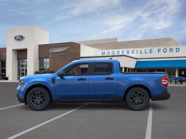 New 2026 Blue Ford XLT image 3