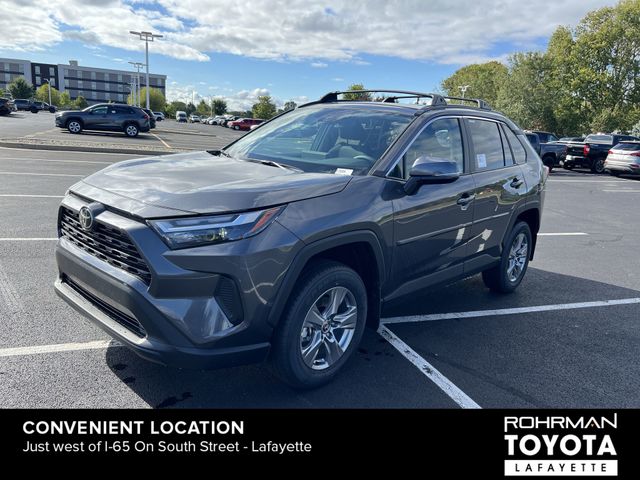 2024 Toyota RAV4 XLE 2