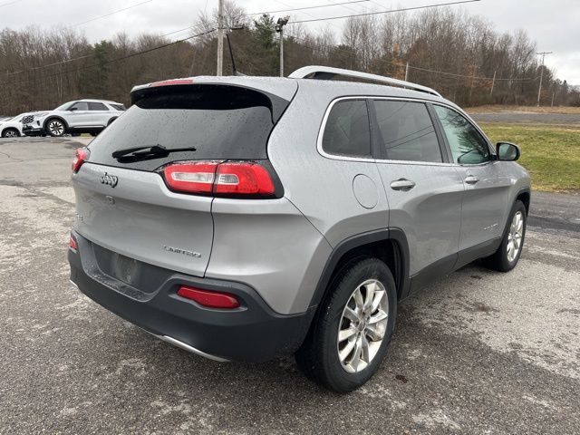Used 2017 Silver Jeep Limited image 6