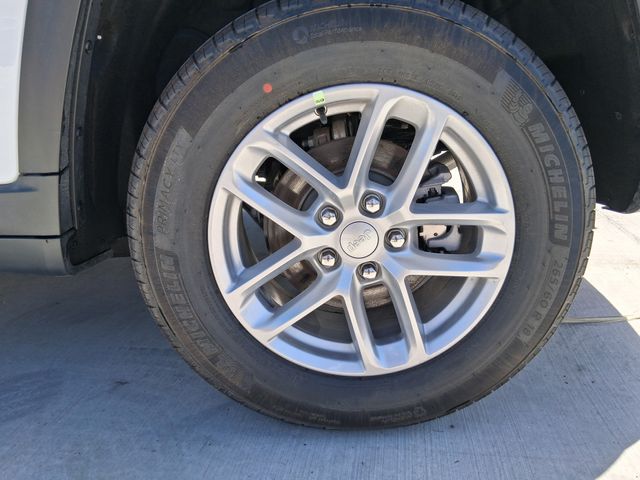 New 2026 White Jeep Laredo X image 11