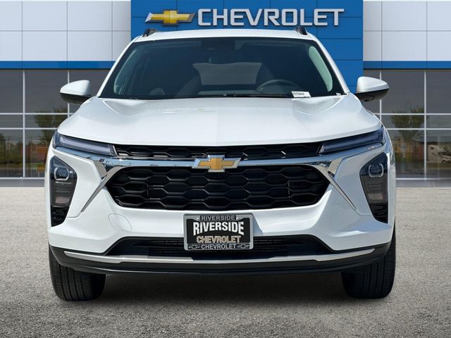 2025 Chevrolet Trax LT 3