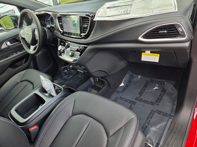 New 2026 Red Chrysler Select image 14