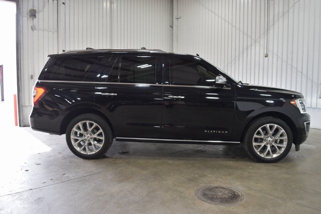 Used 2019 Ford Expedition Platinum with VIN 1FMJU1MT8KEA25040 for sale in Kansas City