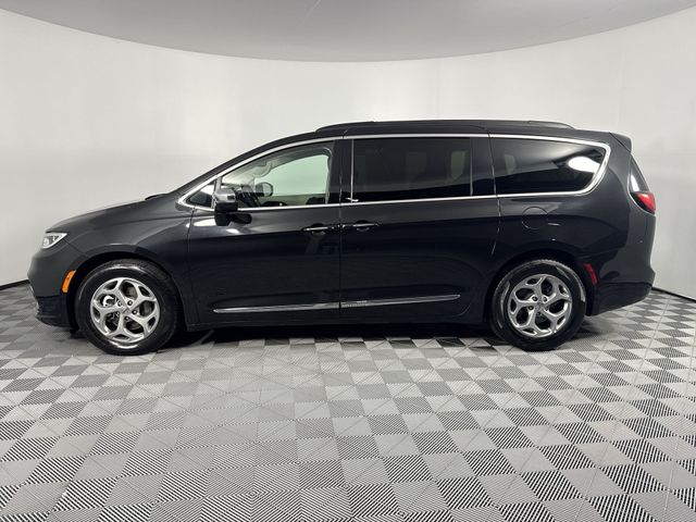 Used 2023 Chrysler Pacifica For Sale in Indianapolis, IN