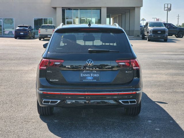 2022 Volkswagen Tiguan 2.0T SEL R-Line 6