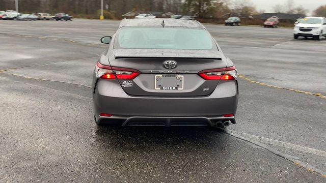 2022 Toyota Camry SE 7