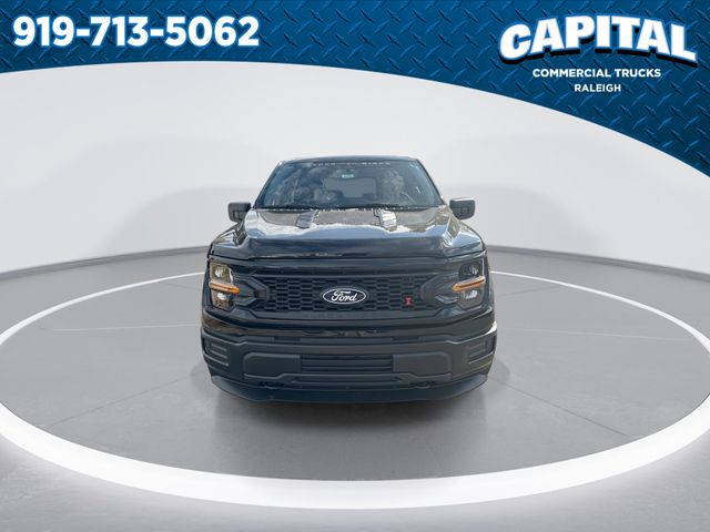 New 2025 Black Ford XL image 4