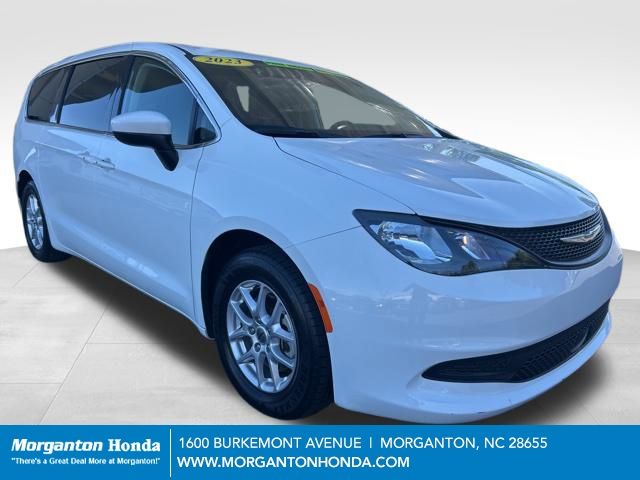 Bright White Clearcoat 2023 Chrysler Voyager LX FWD Minivan Front-Wheel Drive 9-Speed Automatic