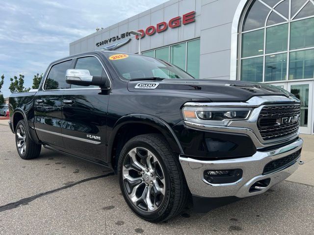 2022 Ram 1500 Limited - Diamond Black exterior view 3