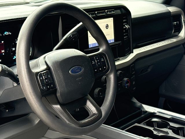 Used 2024 White Ford XLT image 18