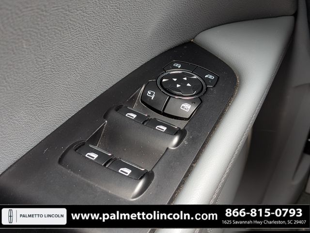 used 2023 Lincoln Nautilus car