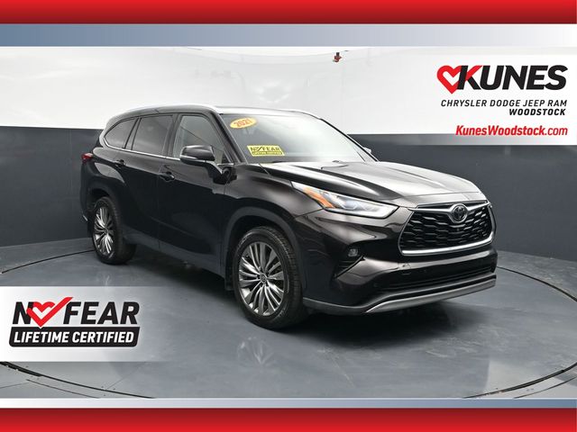 Silver 2021 Toyota Highlander Platinum AWD SUV / Crossover All-Wheel Drive 8-Speed Automatic