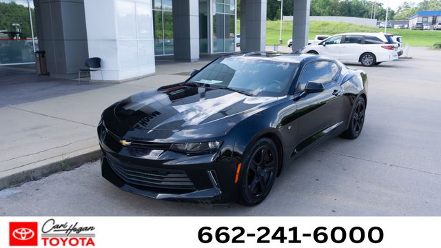 Black 2017 Chevrolet Camaro Coupe Rear-Wheel Drive 6-Speed Manual