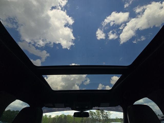 2024 Ford Explorer ST:168393B1A