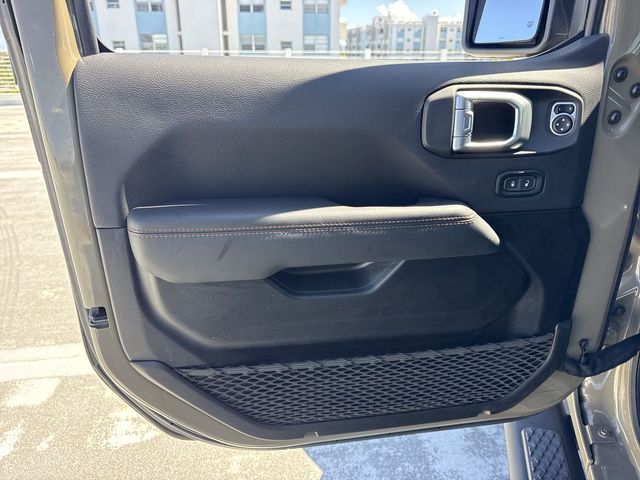 2020 Jeep Gladiator - $35,788