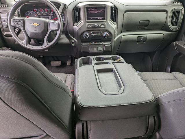 2022 Chevrolet Silverado 1500 Custom photo