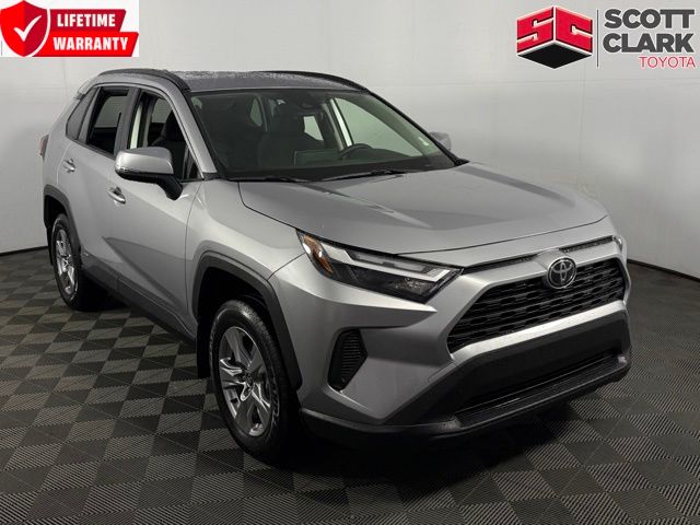 2025 Toyota RAV4 Hybrid LE